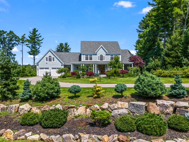 property at 2 Harbor Side Dr