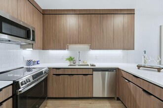 8404 4th Ave in North Bergen, NJ - Building Photo - Building Photo