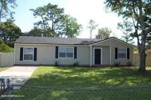 7577 Springer Pl in Jacksonville, FL - Building Photo