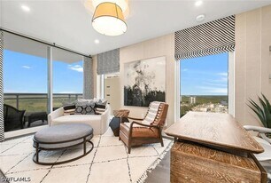 13925 Old Coast Rd in Naples, FL - Building Photo