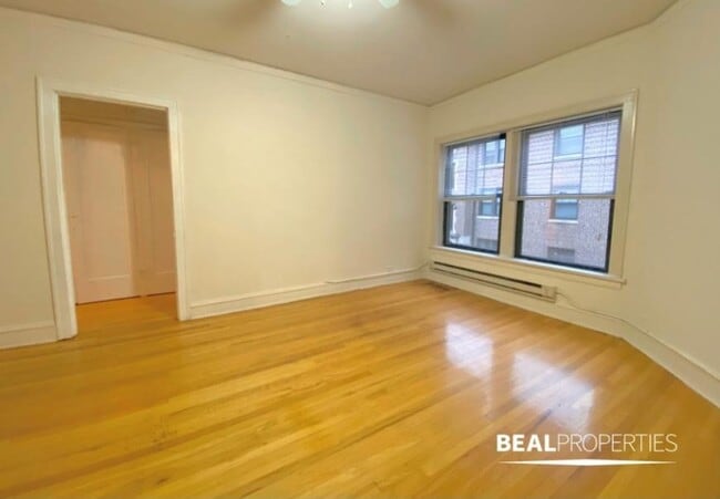 property at 1317 Oak Ave