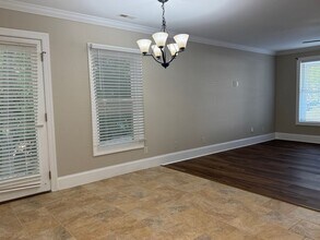 4261 Dalcross Rd in Raleigh, NC - Foto de edificio - Building Photo