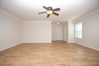 3306 Southern Grove Ln in Pearland, TX - Building Photo - Building Photo