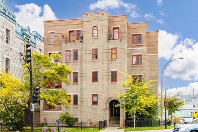 500 Québec 138 in Montréal, QC - Building Photo - Building Photo