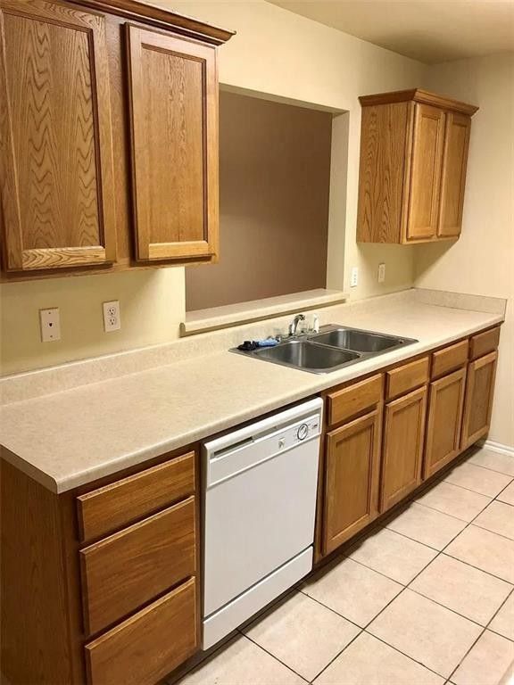 2517 W Oklahoma Ave in Guthrie, OK - Foto de edificio - Building Photo