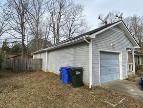6682 Winchester St in Fayetteville, NC - Building Photo - Building Photo