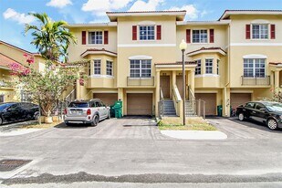 742 NE 90th St in Miami, FL - Building Photo