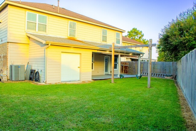 29607 Legends Green Dr