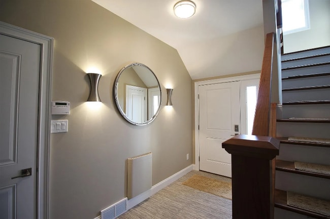 713 Lois Ln in Schenectady, NY - Foto de edificio - Building Photo