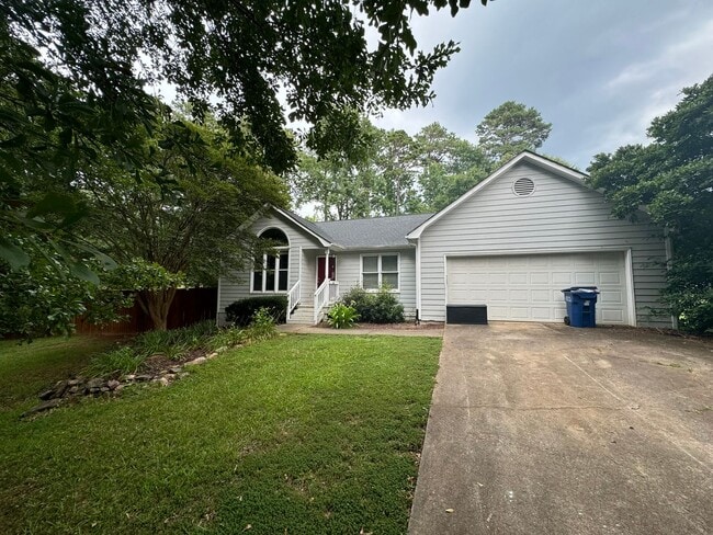 property at 121 Pinenut Ln