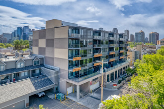 The Kensington in Calgary, AB - Building Photo - Building Photo