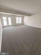 9459 Dunraven St in Frederick, MD - Building Photo - Building Photo