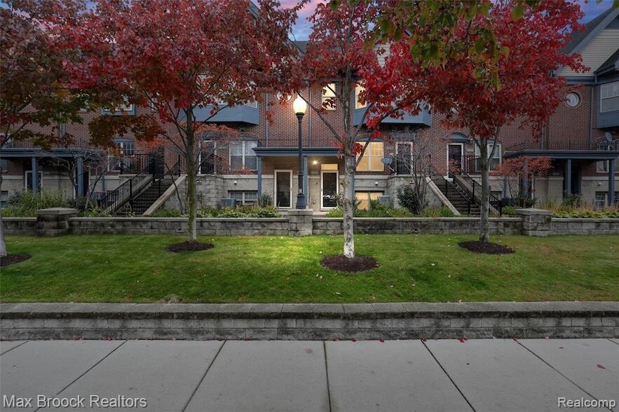 2612 Woodward Ave in Detroit, MI - Building Photo