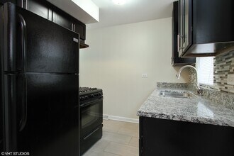 6225 S Indiana Ave in Chicago, IL - Building Photo - Building Photo