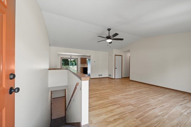 391 Garrison Dr in Lake Geneva, WI - Building Photo - Building Photo