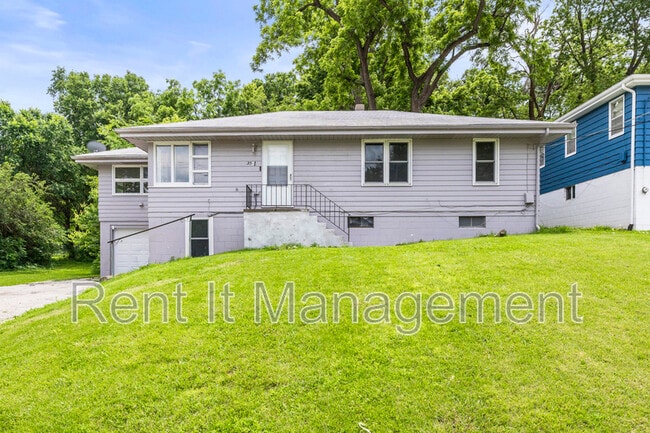 property at 3501 Redick Ave
