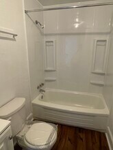 122 W Main St-Unit -122-6 in Elkton, MD - Building Photo - Building Photo