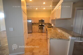 12770 Kingsway Rd in Wellington, FL - Building Photo - Building Photo