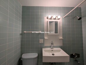 2018 Commonwealth Ave in Boston, MA - Building Photo - Building Photo