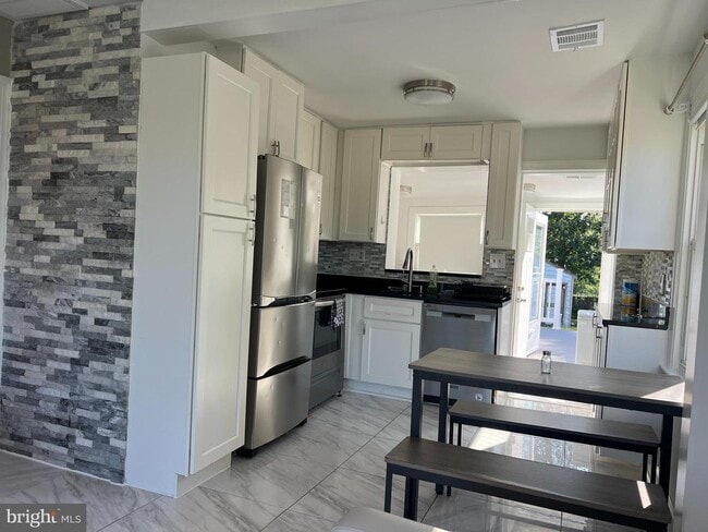 4227 Prince William Pkwy in Woodbridge, VA - Building Photo - Building Photo