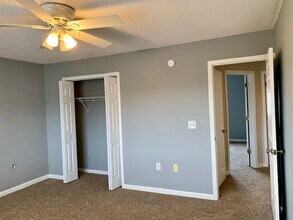 501 Pinewood Rd in Myrtle Beach, SC - Foto de edificio - Building Photo