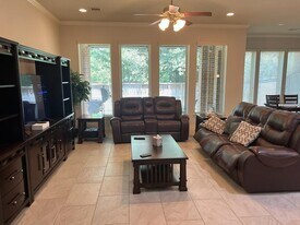 43 Daffodil Meadow Pl in Tomball, TX - Building Photo