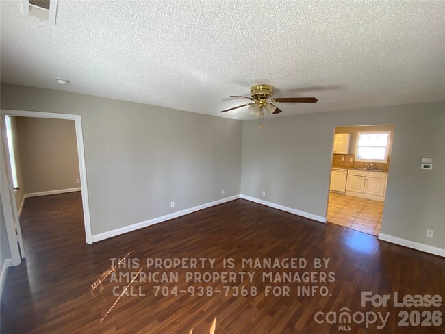 911 Skyland St in Kannapolis, NC - Building Photo - Building Photo