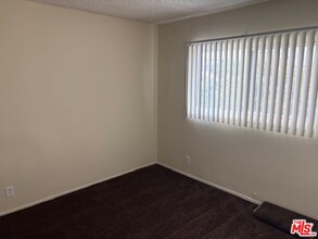 6107 Brynhurst Ave in Los Angeles, CA - Building Photo - Building Photo