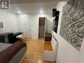 3715 St Clair Ave E in Toronto, ON - Building Photo - Building Photo