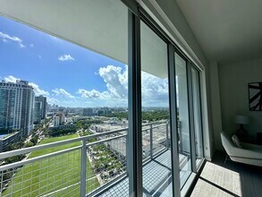46 NW 35th St, Unit A4 in Miami, FL - Building Photo - Building Photo