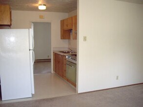 182 NE Jackson St in Hillsboro, OR - Building Photo - Building Photo