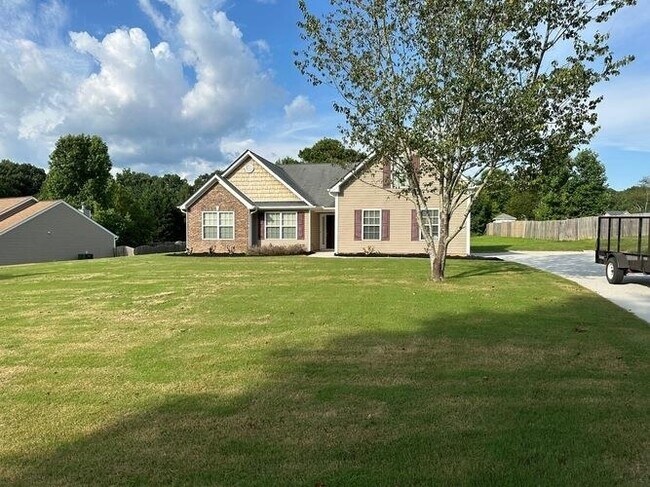 property at 605 McDowell Ln
