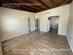 254b Carmel Ave-Unit -#A in Marina, CA - Foto de edificio - Building Photo
