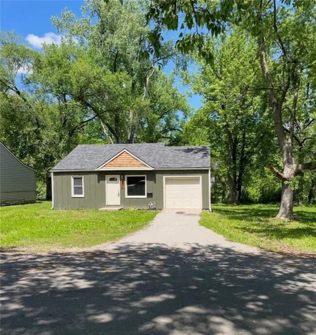 property at 4110 Waverly Ave