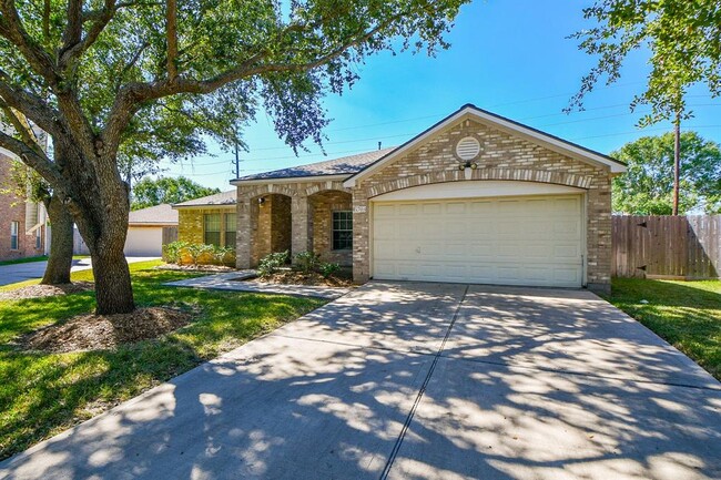 5703 Black Canyon Ct in Sugar Land, TX - Building Photo - Building Photo