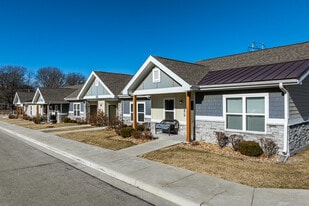 Switzer Senior Villas in Merriam, KS - Building Photo