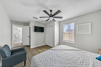 7113 Regina Dr in Englewood, FL - Building Photo - Building Photo