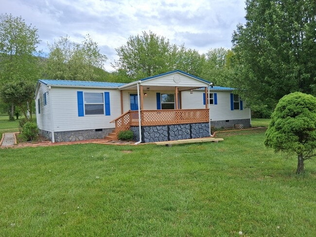 property at 110 Chinquapin Ln