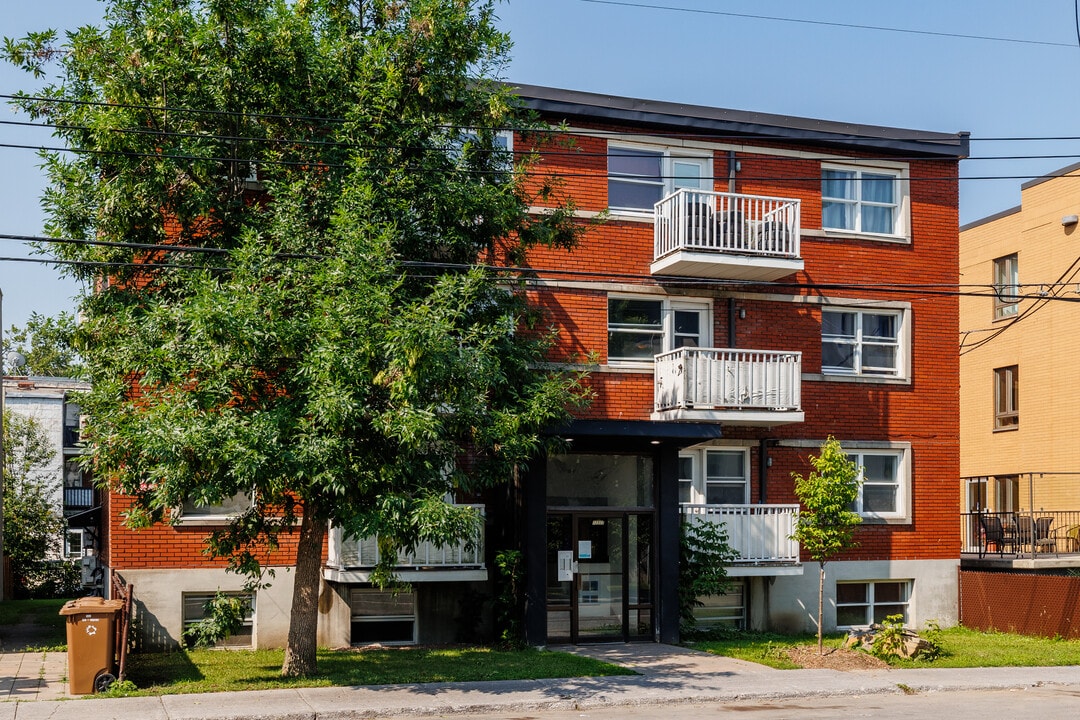 12222 Grenet Rue in Montréal, QC - Building Photo