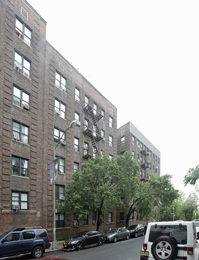 485 W 187th St in New York, NY - Foto de edificio - Building Photo