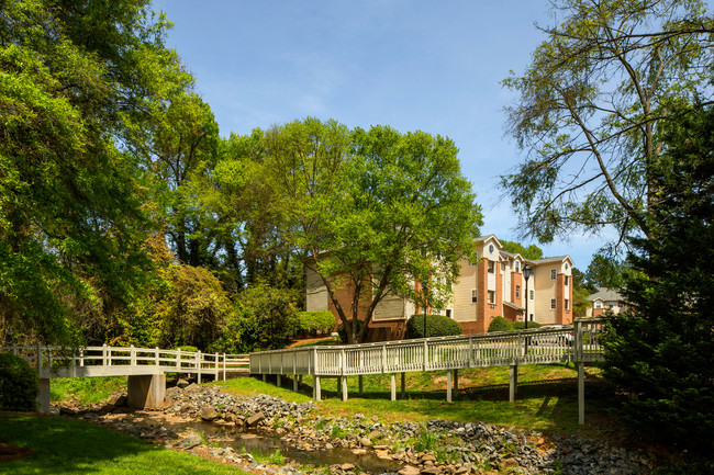 Salem Village I in Charlotte, NC - Building Photo - Building Photo