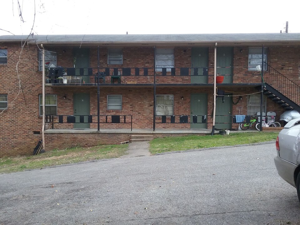 Northview Apartments in Knoxville, TN - Building Photo