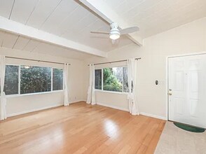 752 Emily Dr in Mountain View, CA - Building Photo - Building Photo