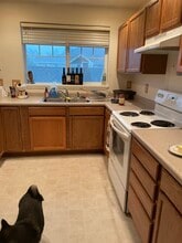 877 Forestglen Dr, Unit Condo For Rent in Bozeman, MT - Building Photo - Building Photo