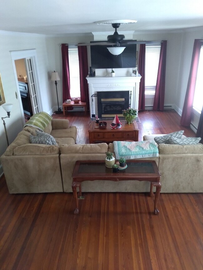 28414 Woodland Ave in Melfa, VA - Building Photo - Building Photo