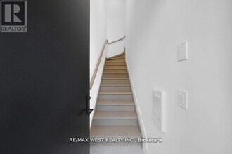 502 Atlas Ave in Toronto, ON - Building Photo - Building Photo