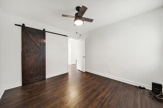 3905 Abbeydale Dr in Charlotte, NC - Building Photo - Building Photo