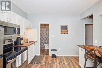 4675 Queen St in Niagara Falls, ON - Building Photo - Building Photo