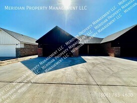 5719 Kemper St in Lubbock, TX - Building Photo