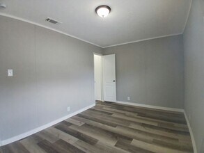 13734 Kent State Ave in Orlando, FL - Building Photo - Building Photo